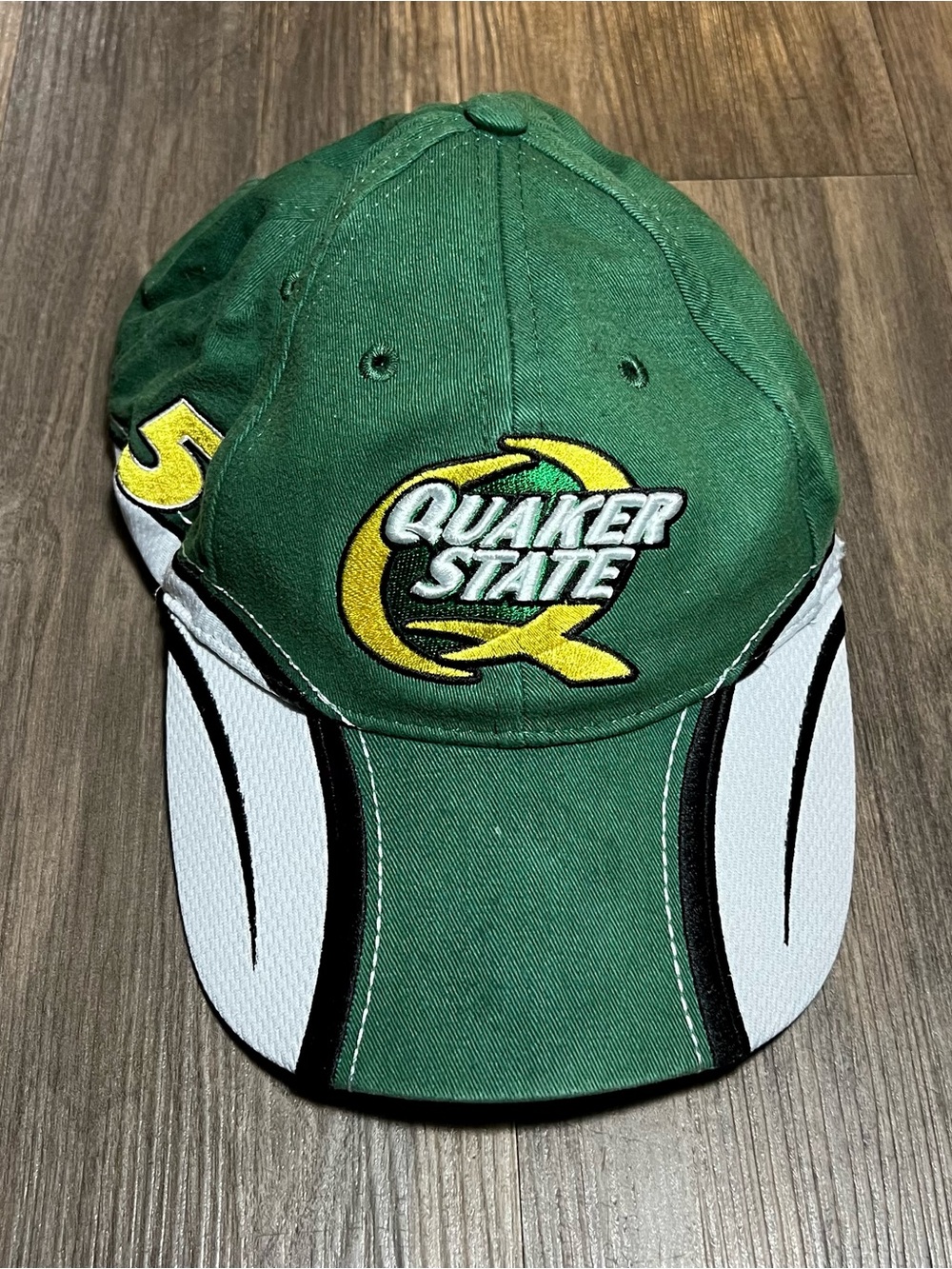 Quaker State Nascar Men's Green White Graphic Curved Brim Snapback Hat Cap